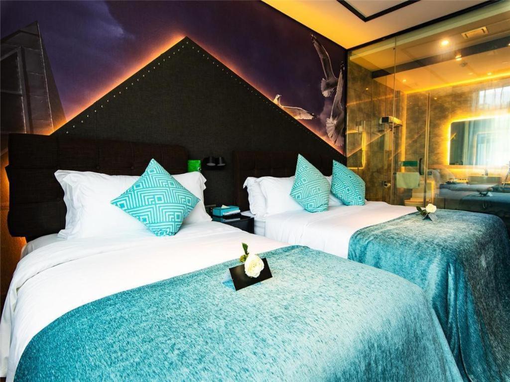 Xana Hotelle-Hotel Luzhou Baizitu Square Экстерьер фото